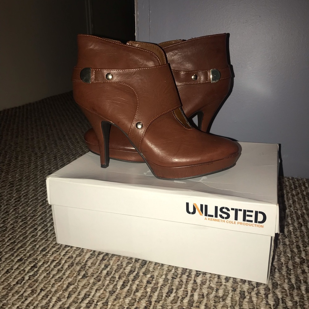 Unlisted Sz 10 Brown/Gold Heeled Boots